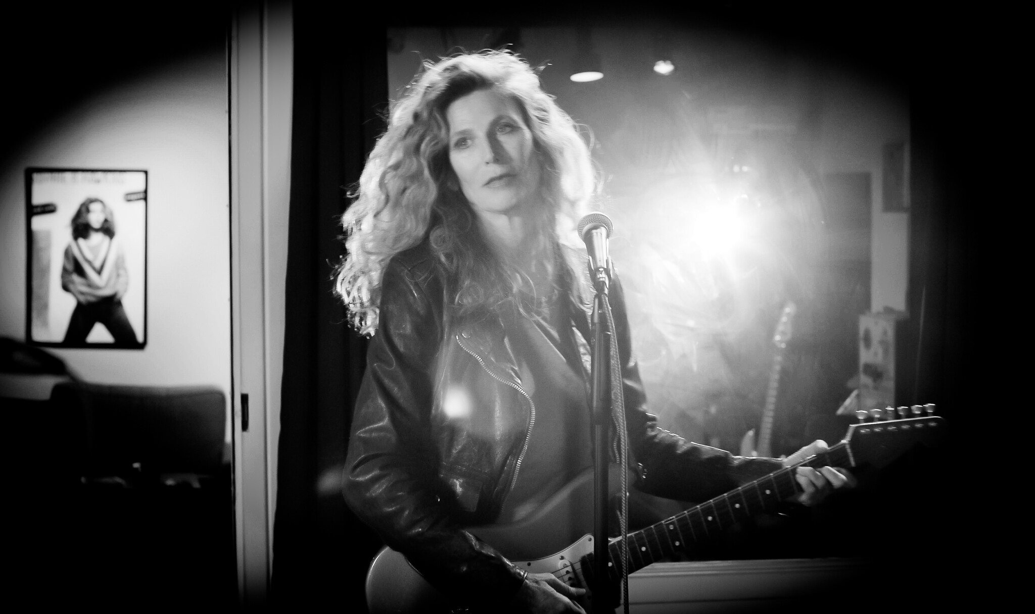 Sophie B. Hawkins Lets The Emotions Flow In New Track - 'Better Off ...